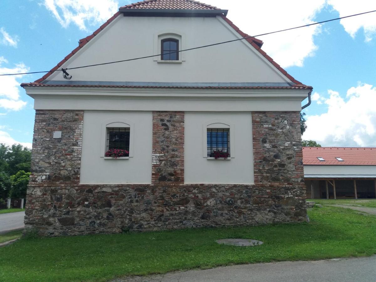 Aparthotel Korn-Hof Kornatice Exterior foto